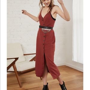 UO button down linen midi dress rusty maroon S